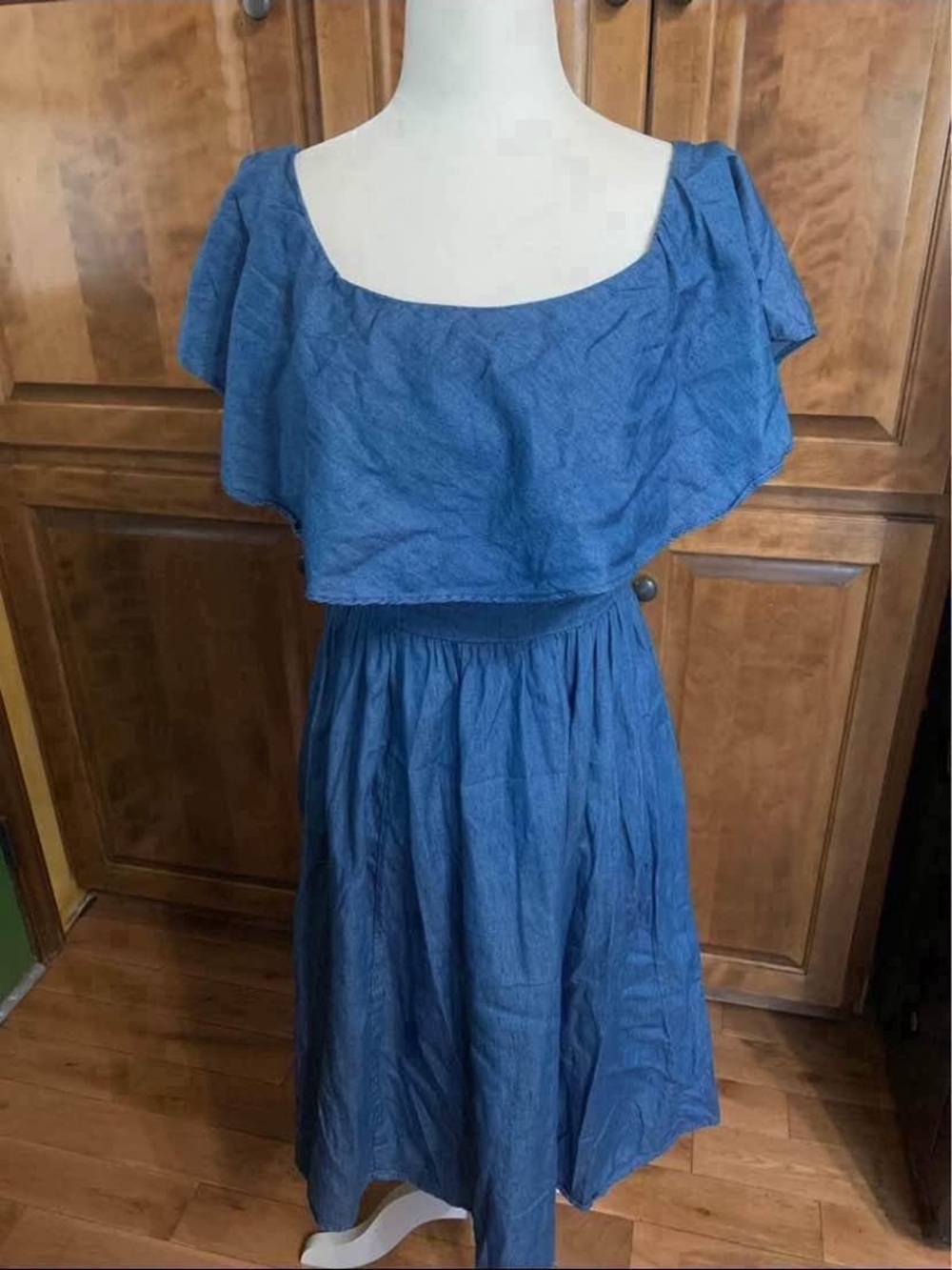 Do Be Women’s Cotton Blue Denim Fit Flare Western Dress Great Condition Layered,